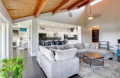 Ransom Canyon House | Outdoor Oasis w/Lake Views: Ransom Canyon Retreat
