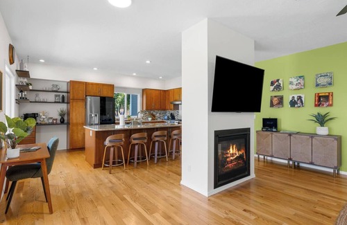 Southeast Boise House | Outdoor oasis w/view & Hot tub