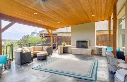 Ransom Canyon House | Outdoor Oasis with Lake Views Ransom Canyon Retreat