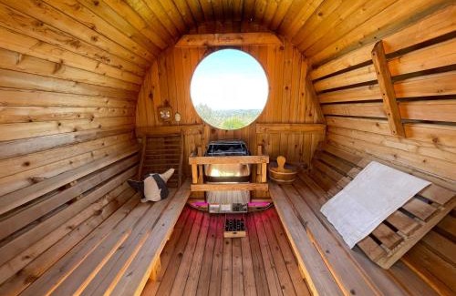 Soledad South House | Outdoor Paradise on Mount Soledad