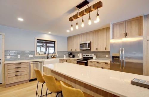 Eagle River Cottage | Outdoor Wet Bar: Spacious Eagle River Retreat!