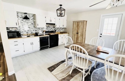 Bodines House | Outdoorsman’s Paradise