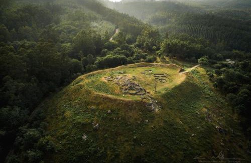 Cuntis House | Outeiro de Setecamiños