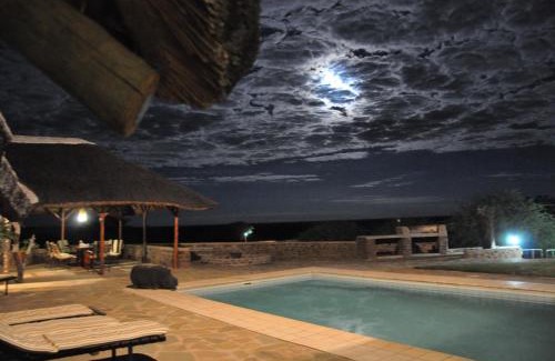 Otjozondjupa Region Cabin | Outeniqua Guest & Hunting Farm