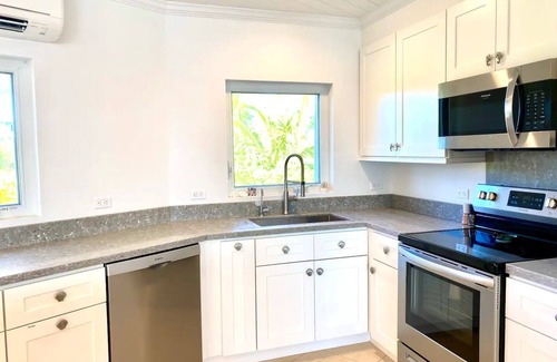 Governor's Harbour House | Outer Reef, an oceanfront slice of heaven on Earth