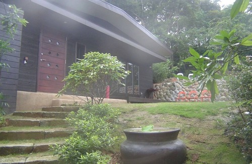 Kawazu Hotel | Outhouse Squirrels Garden VS | Accommodation o/Kamogun Shizuoka