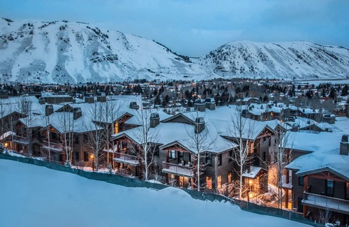 Jackson Condo | Outpost: Grand View 5020S - Close to Town