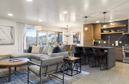 Jackson Condo | Outpost: Marriott Residence 402 - Close to Town Square!