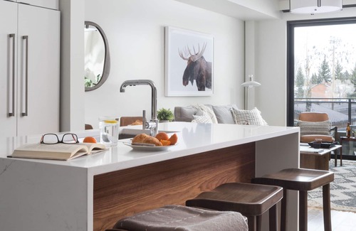 Jackson Condo | Outpost: One Town Hill 200 - Base of Snow King Mtn