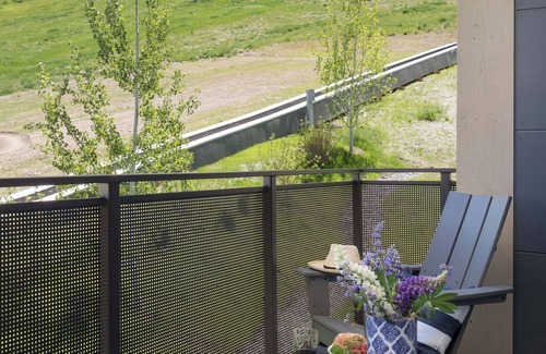 Jackson Condo | Outpost: One Town Hill 506 - Base of Snow King Mtn