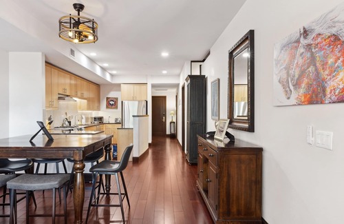 Jackson Condo | Outpost: Pearl at Jackson Luxury Residence - AC