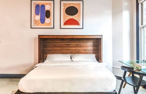 Historic Core Apartment | Outstanding & Bright 1 BDR & 1 BTH in DTLA