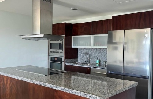 Jimenez Condo | OV324N (2-Bedroom Condo) with Pool and Ocean view - Handicap accessible by RedAwning