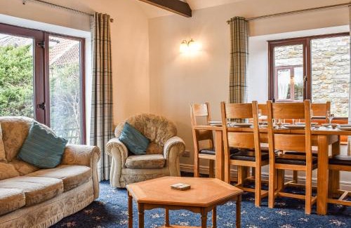 Staintondale House | Over Across-Uk38277