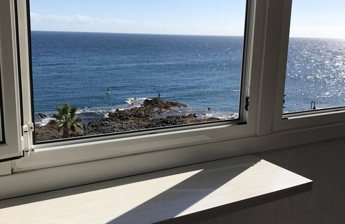 Telde House | Over the ocean with private terrace and Jacuzzi