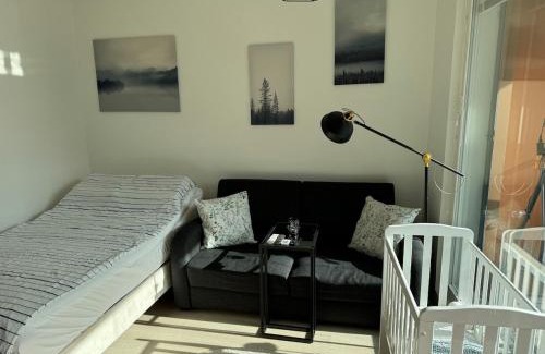 Vantaa Apartment | Over the Railway Station, 7 mins Helsinki Airport