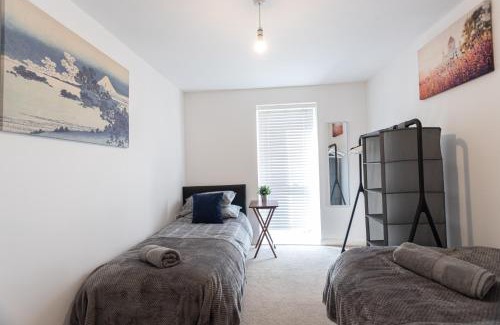 Patchway House | Overdrive rd - Long Stay Contractors by ShortStayUK