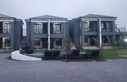 Louis Trichardt Cabin | Overflow Accommodation Lodge