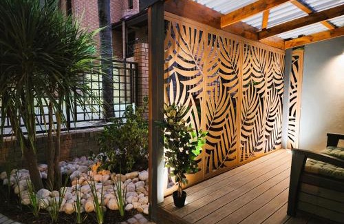 Paarl Apartment | Overflowing Life - Accommodation near Paarl Gim