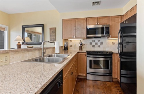 Nellysford Condo | Overlook 43 with Wintergreen Advantage