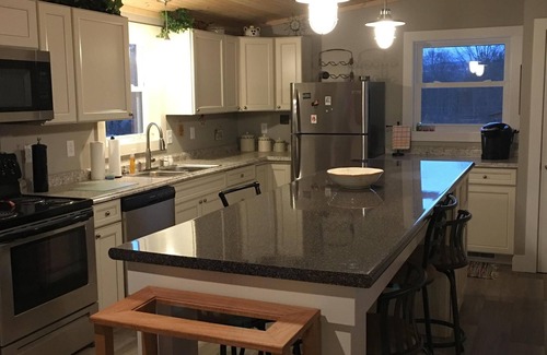 Hammondsport House | Overlook at Splitrock-your home away from home!