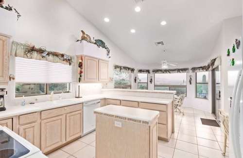 Fountain Hills House | Overlook Delight with 3 Bedrooms and Amazing Views