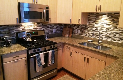 North Broadway - Holiday Condo | Overlooking foothills, trails, restaurants, shops and more