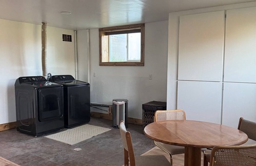 Ninilchik House | Overlooking the Cook Inlet with an Awesome View