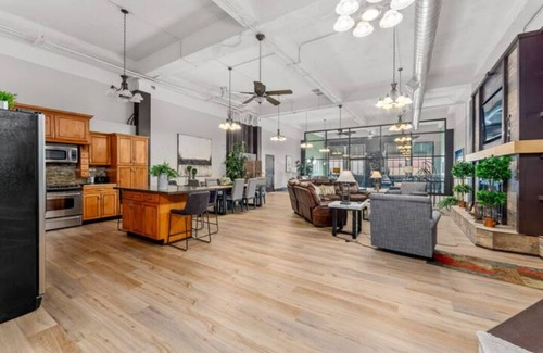 Mitchell Apartment | Overnight Event Venue & Loft in downtown Mitchell