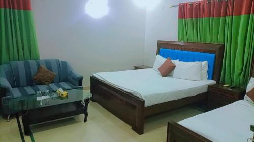 F-6 Sector House | Overseas B&B Guest House