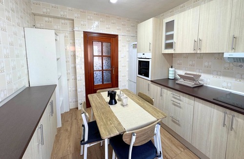 Las Campas y San Claudio Apartment | Oviedo from the heart of the city