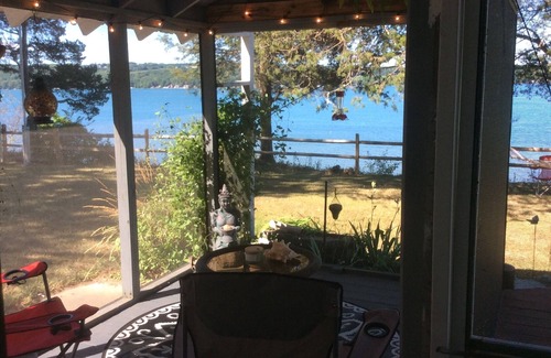 Town of Owasco Cabin | Owasco Lake Cottage in the heart of the Finger Lakes Region