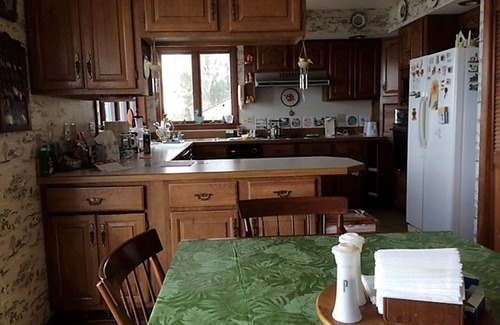 Auburn House | Owasco Lake Shoreline 3-BR, 2 Bath Home with Aluminum Boat, Canoe and 2 Kayaks