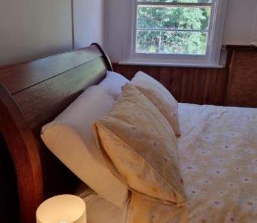 Queenstown House | Owen Cottage Queenstown Genuine Comfort and Views