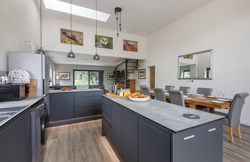 Saham Toney House | Owl Barn - Norfolk - Four Bedroom House, Sleeps 8