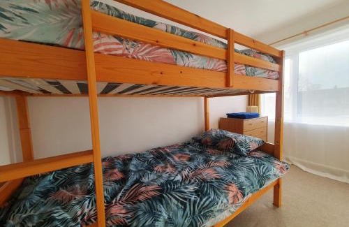 Bicester Apartment | Owl Haven: Comfortable central 3 bedroom house, with an enclosed garden.