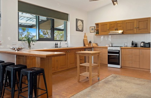 Jindabyne House | Owl Moon Ridge, Alpine Way, Crackenback. A unique mountain retreat.