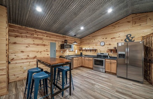 Fort Payne Cabin | Owl's Nest