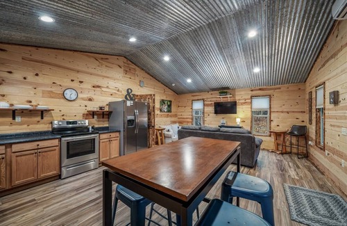 Fort Payne Cabin | Owl's Nest