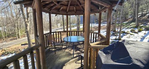 Thayerville House | Owl's Nest