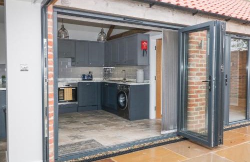 Muston House | Owl View