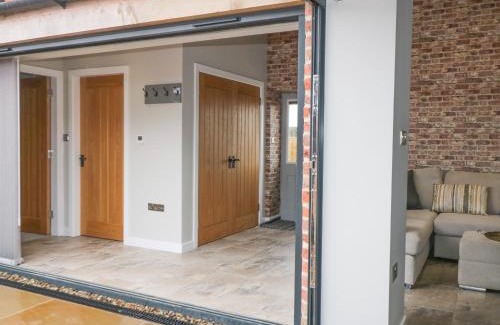 Muston House | Owl View