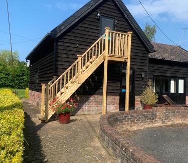Woodbridge Apartment | Owls Nest - Peace and Tranquility near Woodbridge & Framlingham in rural Suffolk