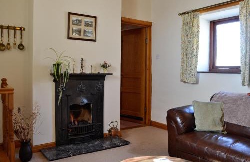 Howgate House | Owls Retreat