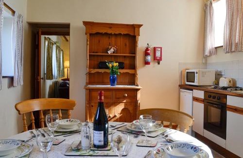 Howgate House | Owls Retreat