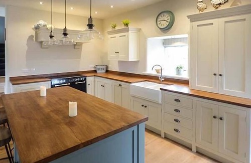 Clitheroe Cottage | OX HEY BARN, family friendly, luxury holiday cottage in Sawley