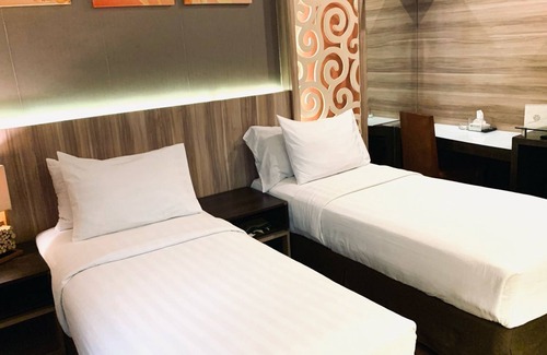 Padang Hotel | Ox Ville Hotel