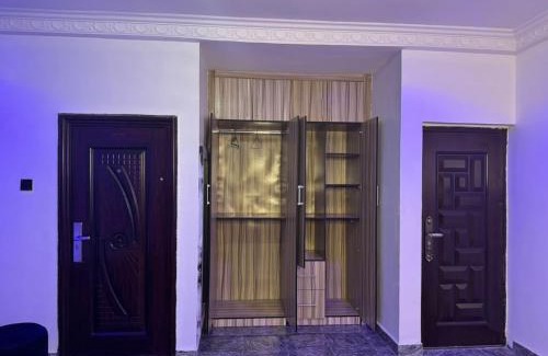 Ayon Hotel | Oxbow Apartments