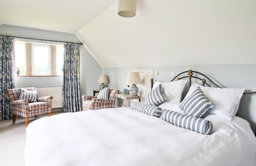Bridport Bed & Breakfast | Oxbridge Farm