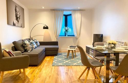 Oxford City Centre Apartment | Oxford Castle Apartment